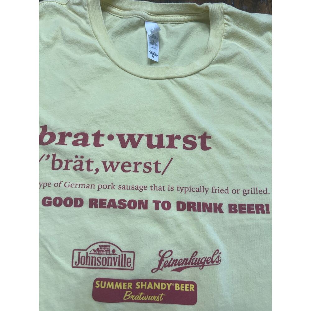 Johnsonville Leinenkugels Bratwurst Beer Graphic T-Shirt XL Funny Tee